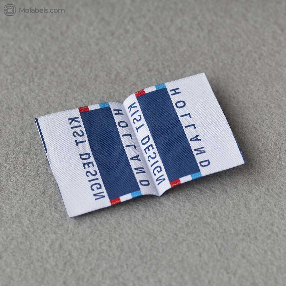 Centre fold woven labels small quantities