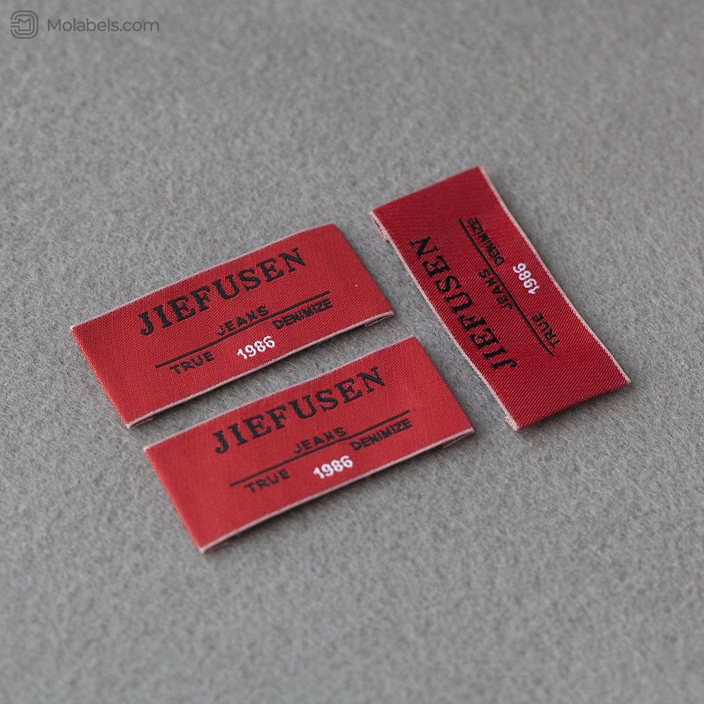 Endfold red labels for jeans