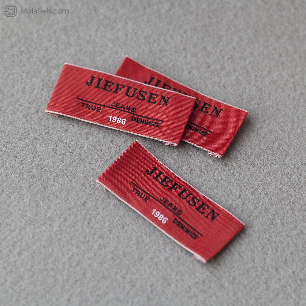 Endfold red labels for jeans