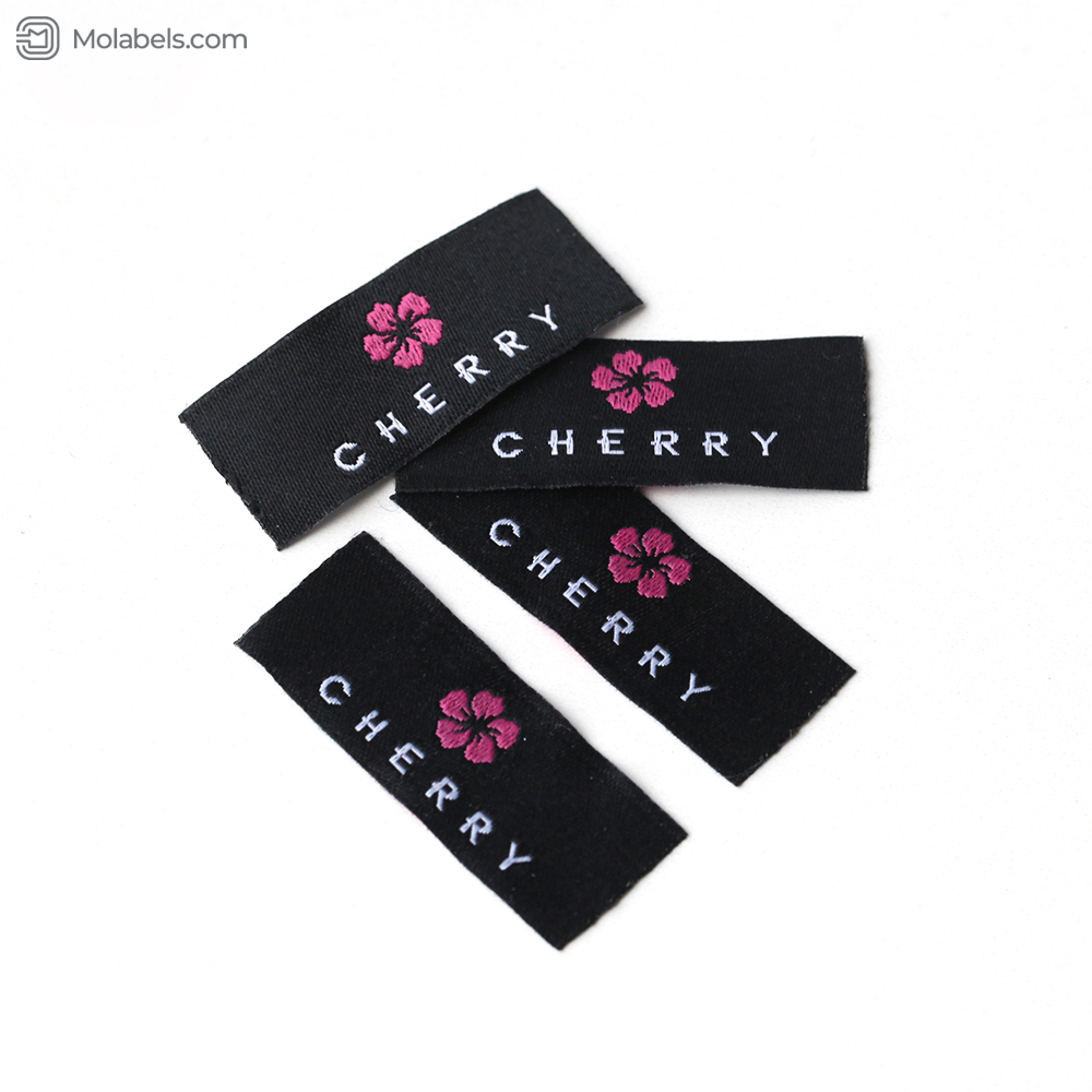 Personalized sewing labels for clothing